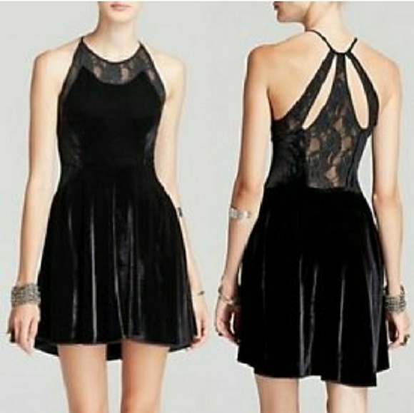 🌻🌺🌻FREE PEOPLE NIGHTSHADE VELVET & LACE DRESS!! - Picture 2 of 8